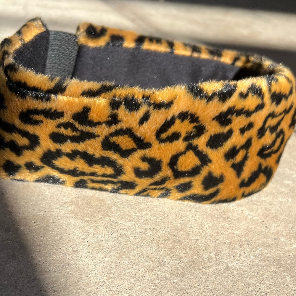 Vintage Dennis Basso Animal Leopard Print Faux Fur Headband Made in USA Quality